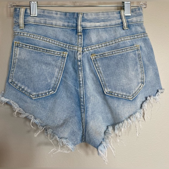 SHEIN Destroyed denim high waisted short, Sz XS - Picture 2 of 2